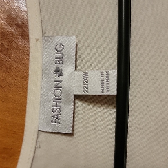 Fashion bug size 22/24w - Picture 3 of 4